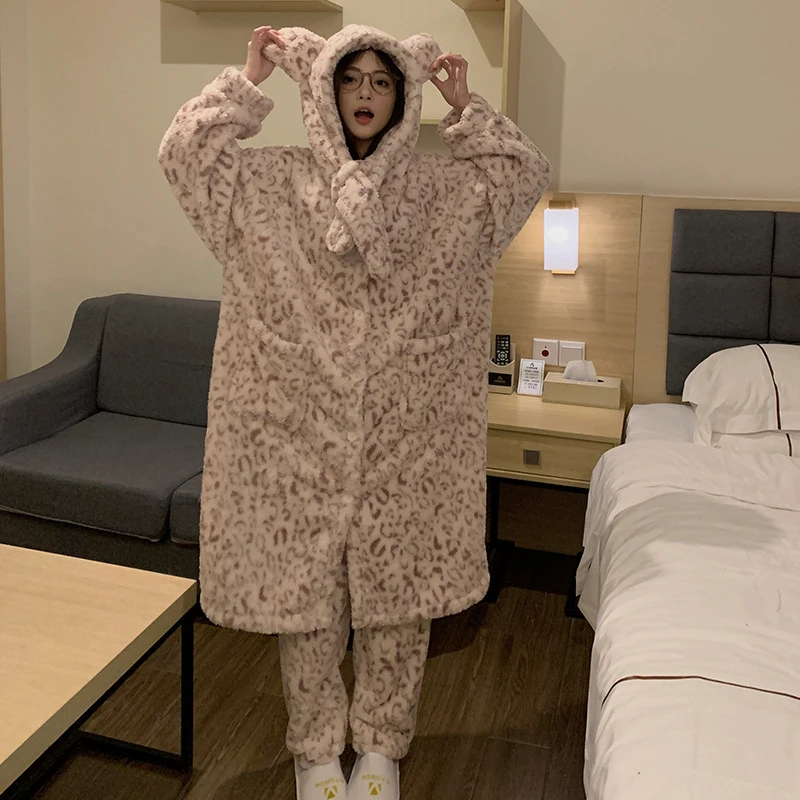 Winter New Sleepwear Women's Leopard Pattern Coral Plush Hooded Cardigan Long Sleeve Robe Long Pants Set Warm Home Fashion