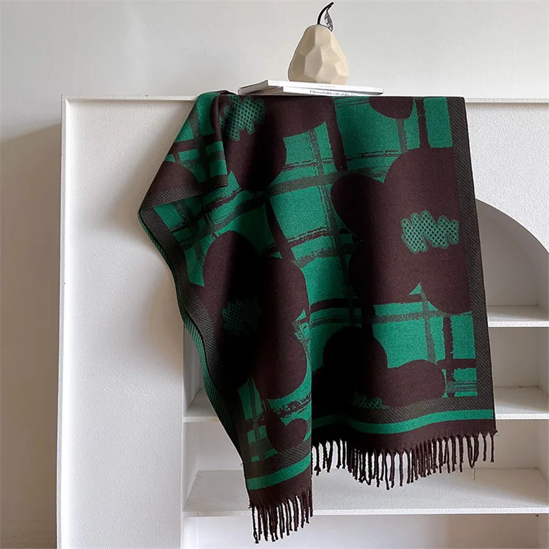 

Korean plaid scarf women's winter explosion versatile imitation cashmere shawl thickened warm student couple scarf