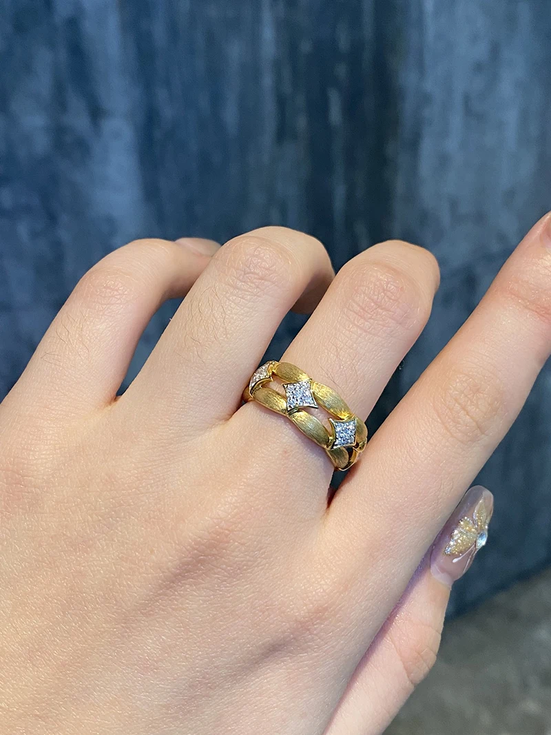 LUOWEND 100% 18K Yellow Gold Rings Vintage Palace Style Real Natural Diamond Engagement Ring for Women High Party Jewelry