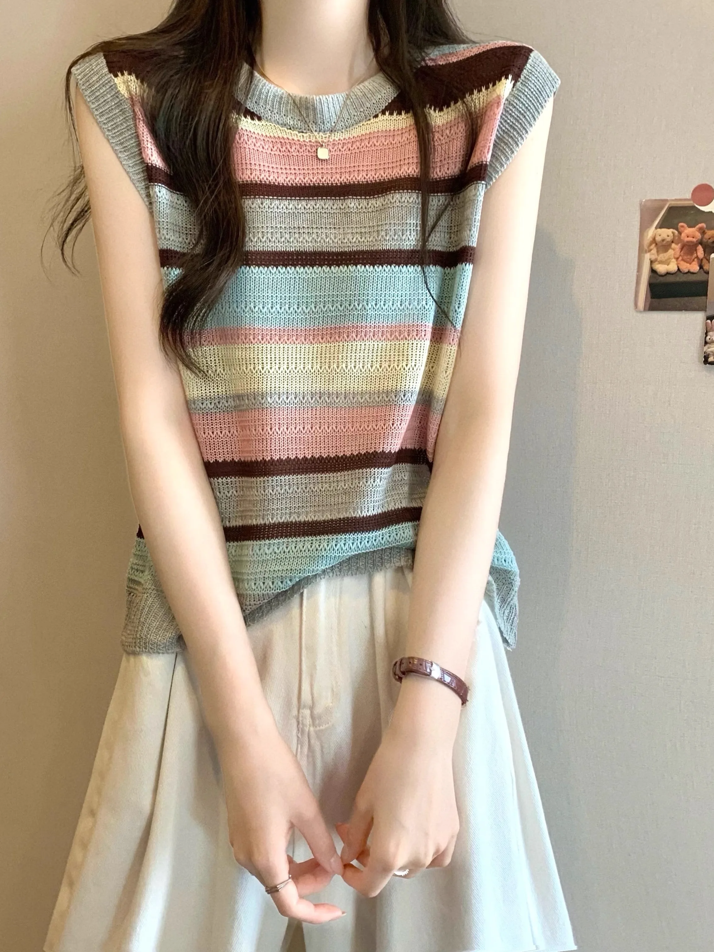 Dopamine  Stripes Knitted Top Women's Summer Thin Sleeveless Vest Unique Design Beautiful Inner Wear round Neck