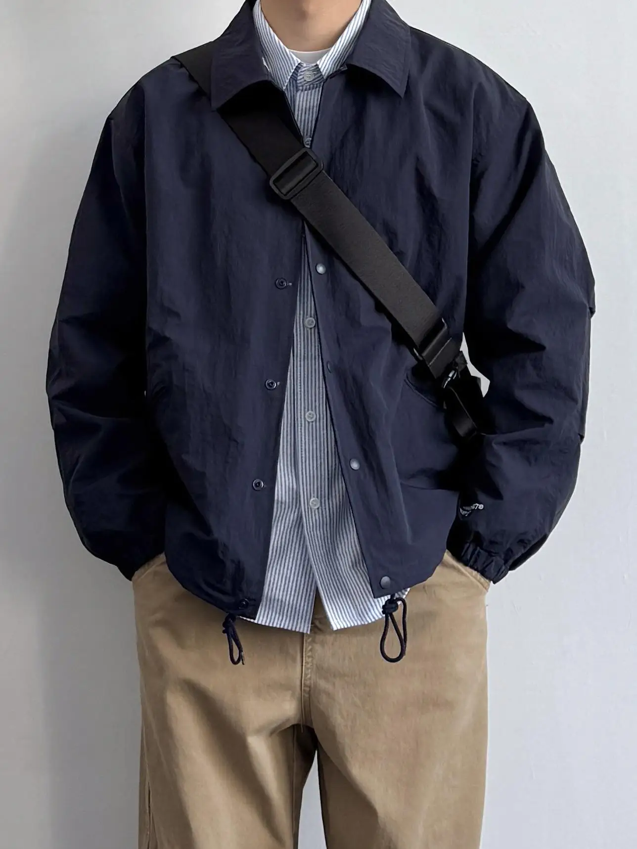 

Мужская куртка в стиле ретро, японский свободный повседневный воротник, новый универсальный цвет, простая весенне-осенняя рабочая одежда, модное пальто