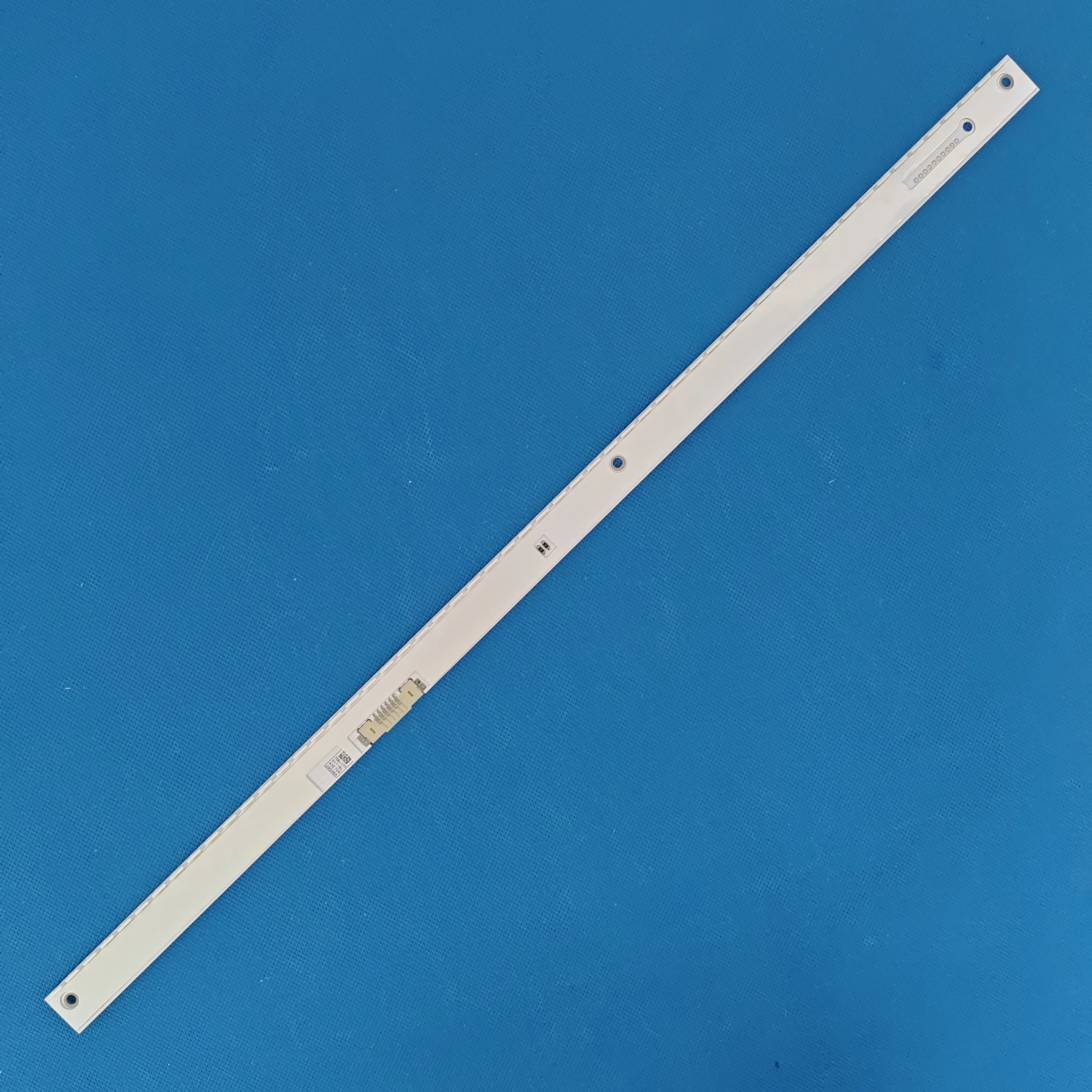 

LED strip for UE43M5520AK UE43M5575AU BN96-39506A UE43M5500 UE43M5505 UE43M5505AK UE43M5600 UE43M5502 UE43M5500AK