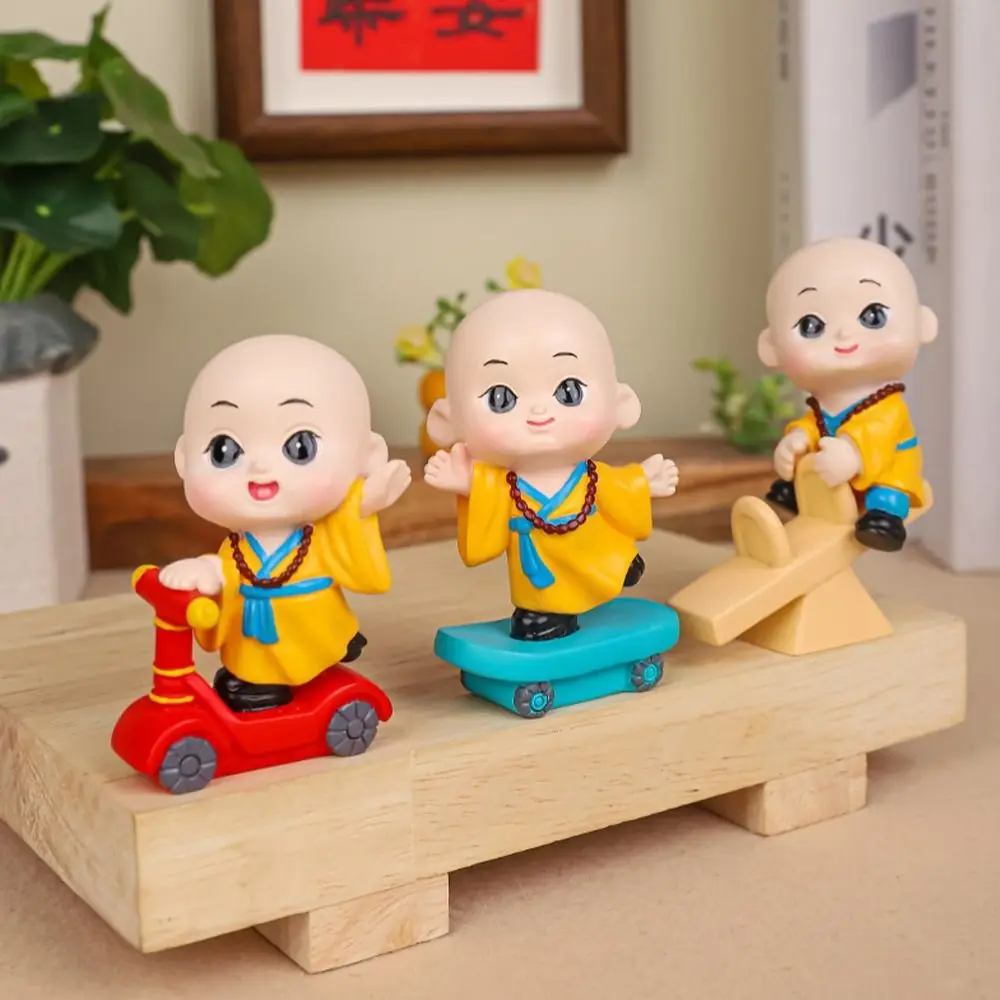 Cute Lucky Little Monk Figurines Chinese Style Blessing Small Monk Sculpture Resin Crafts Mini Monk Ornaments Home Desktop Decor