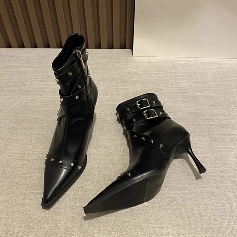 

Сексуальные женские ботинки на высоком каблуке с острым носком, обувь для вечеринок, ботинки челси с пряжкой, зимние элегантные туфли-лодочки, дизайнерские короткие сапоги 2024, Mujer