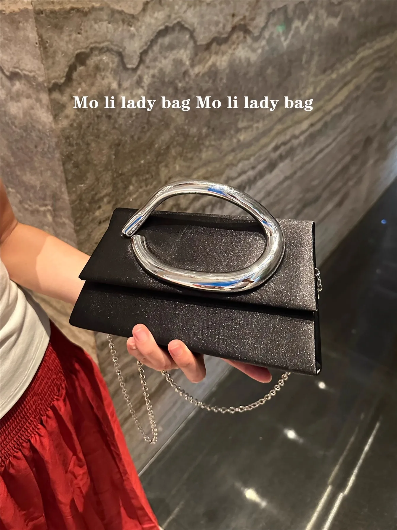 

Luxury Satin Banquet Bag Wedding Party Clutch Purse Metal Handheld Women Evening Bag Fashion Handbag Shoulder Crossbody Bag