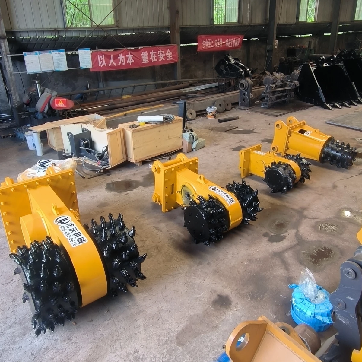 Rotary Drum Cutter Hydraulic Drum Cutter Hydraulic Milling Attachment Drum Cutter Milling Machine for 10-30 Ton Excavator