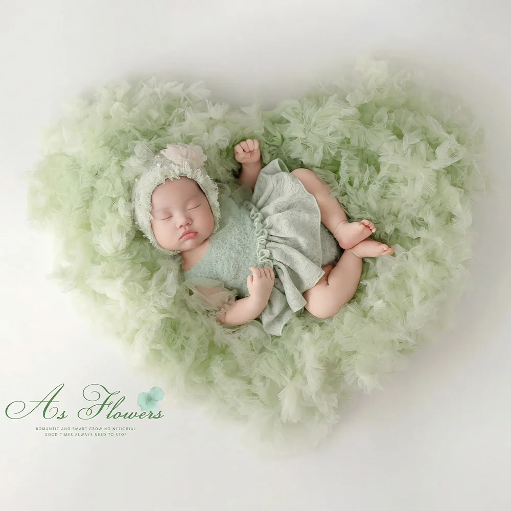 Spring Baby Girl Photography Props Green Ruffle Romper dresses+Floral Bonnet Fluffy Tulle Mat for studio Minimalist photo themed