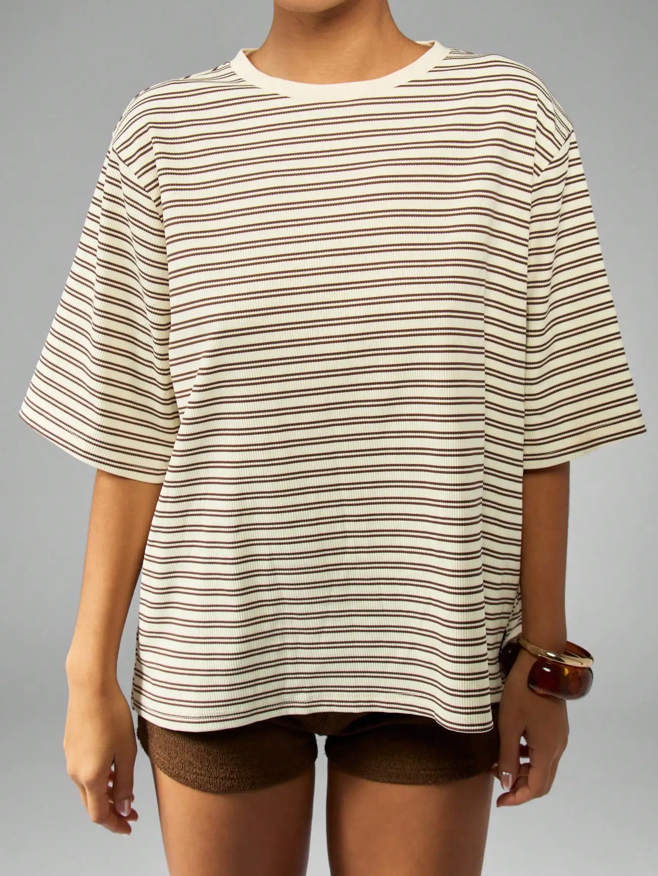 

Футболка оверсайз в полоску с ребристой отделкой и коротким рукавом, повседневная, свободного кроя, на все сезоны