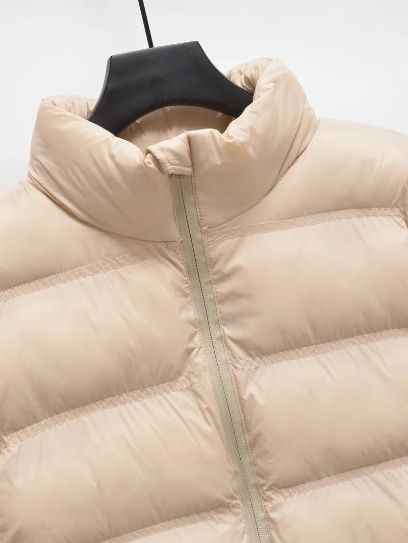 ETJ 2025 Damen Herbst- und Winter-Freizeitjacke, Kurze Sportjacke für Outdoor-Aktivitäten, Leichte, Warme, Gesteppte Jacke mit Kontrastärmeln – Detail 26
