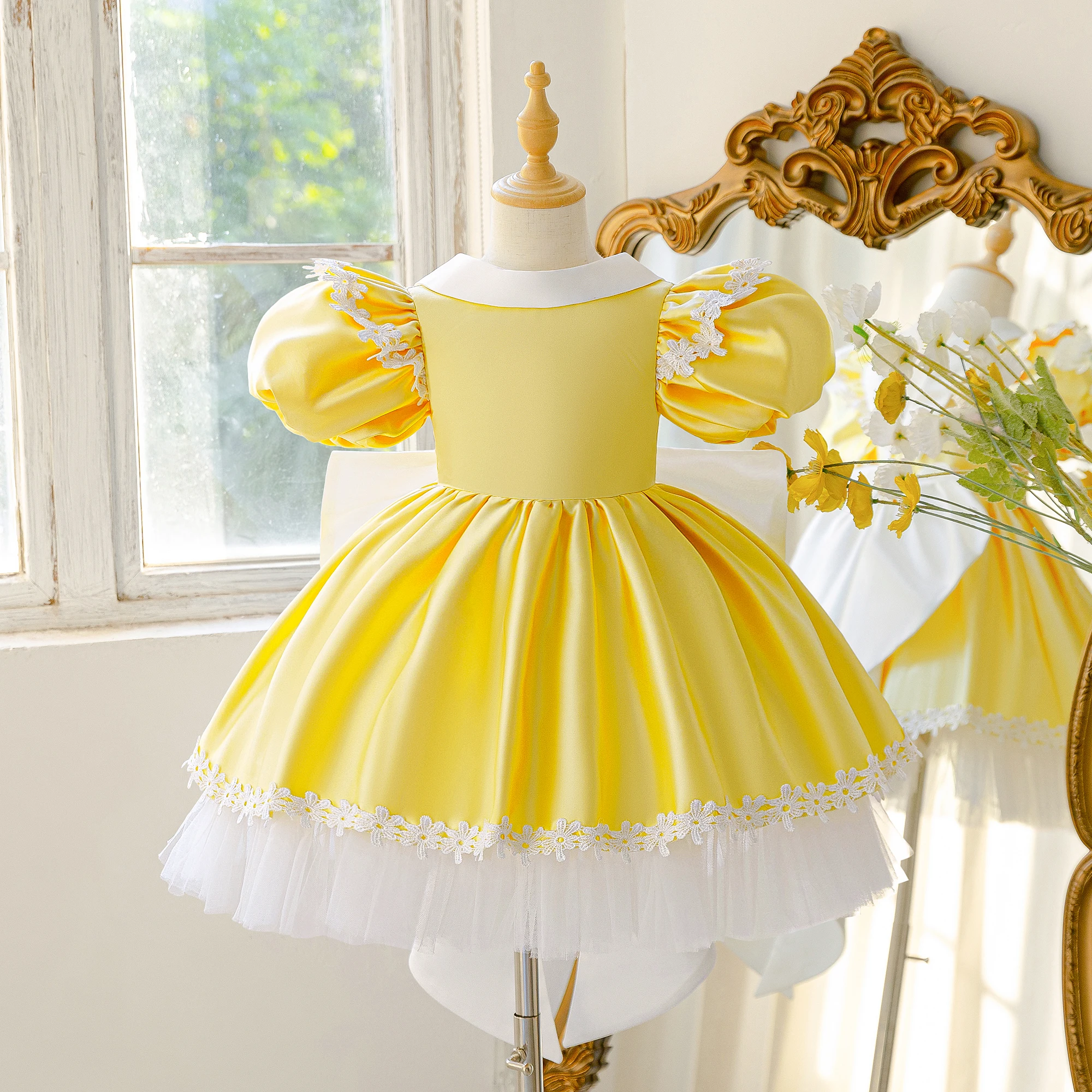 Yellow children's princess dress tutu flower girl Christmas dress girl's first birthday dress