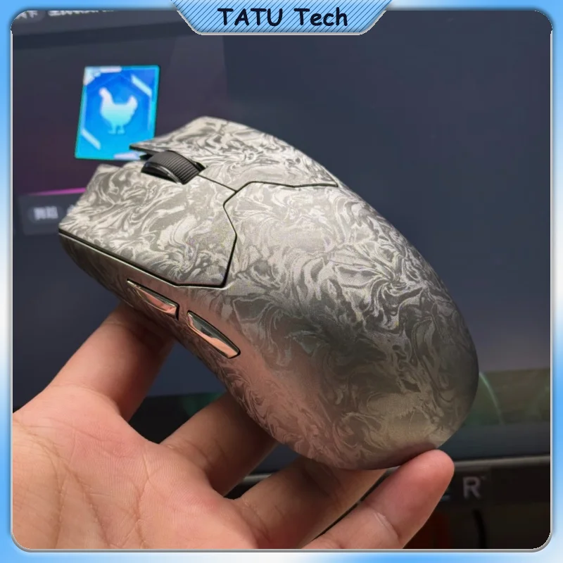 VGN Z7 Wireless Gaming Mouse Lightweight Carbon Fiber Ergonomic 3955 Sensor For Medium Small Hands