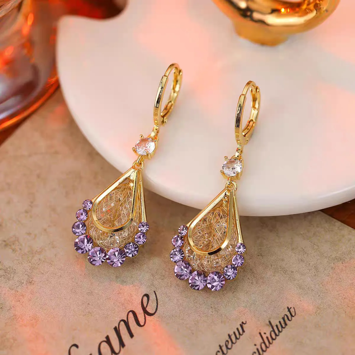 A Pair Purple Water Drop Crystal Long Tassel Earrings for Women Fashion Light Luxury Pendant Earrings Wedding Party Jewelry Gift