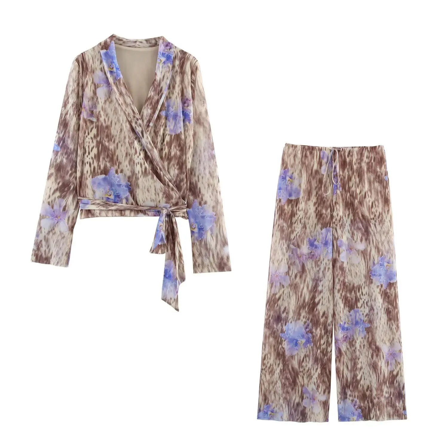 

Новинка лета 2024, женский повседневный комплект с принтом, двубортный топ с v-образным вырезом и принтом, полупрозрачные брюки с высокой талией, новые летние брюки