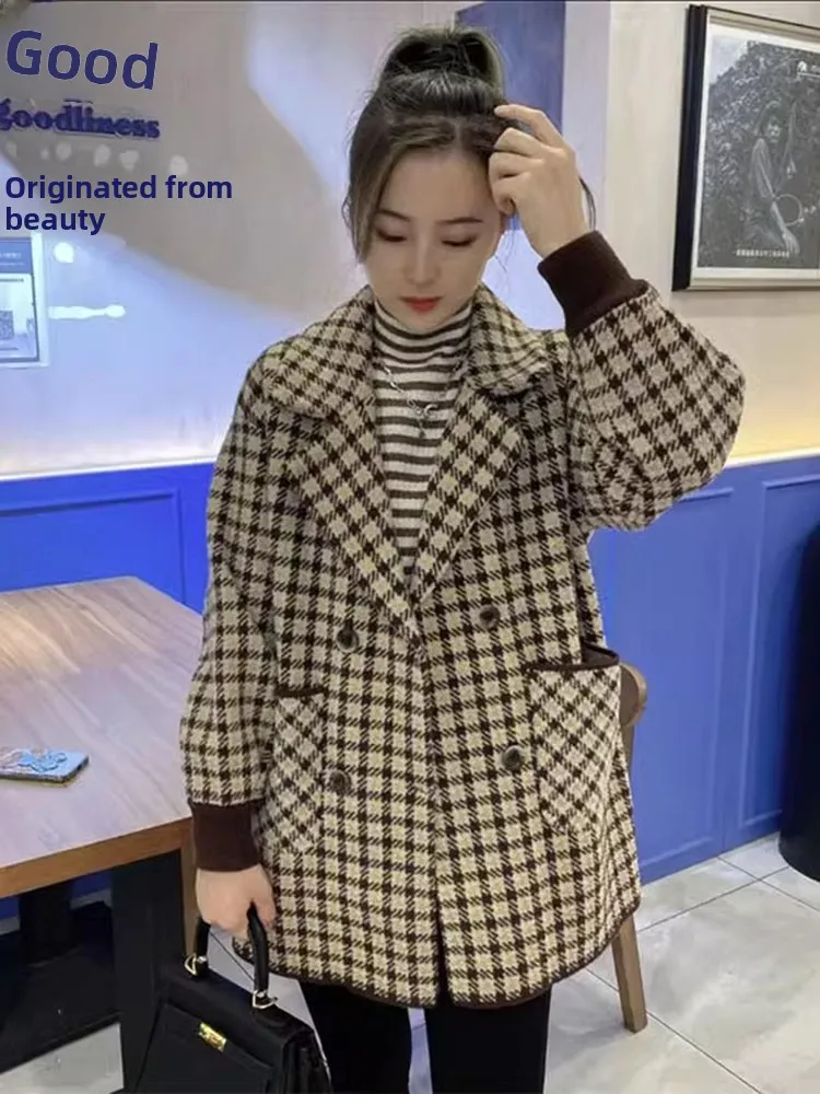 

British Retro Plaid Suit Collar Thickened Knitted Sleeve Coat Women's Autumn Winter New Style Small Size Patchwork Outerwear