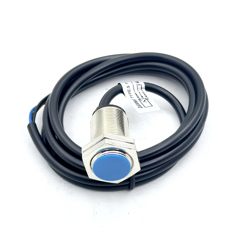 

SM18 Hall Effect Sensor Proximity Switch with LED Indicator Distance 10mm NPN PNP NO NC 3-wires normally Open/Close with magnet