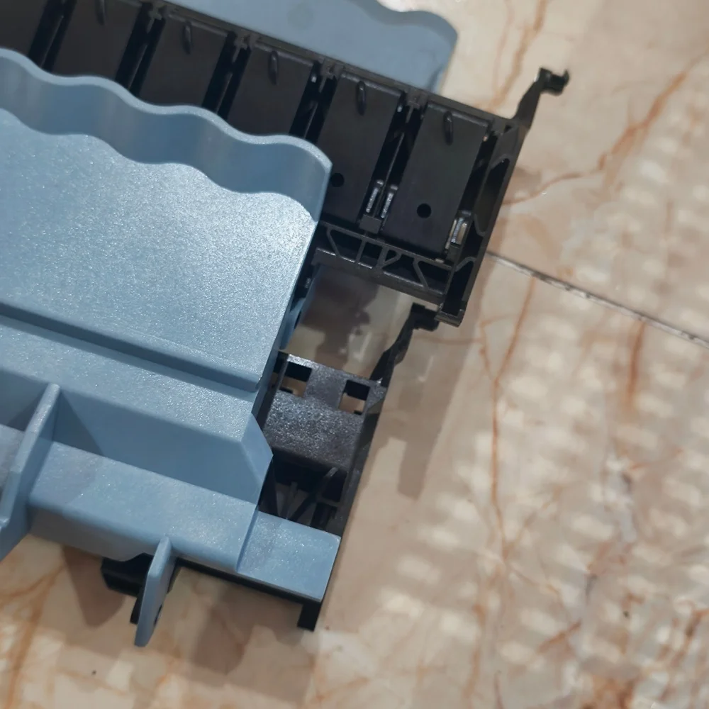 

Carriage Assembly Cover for HP DesignJet 10 20 30 70 90 100 110 120 130 plotter; printhead upper cover