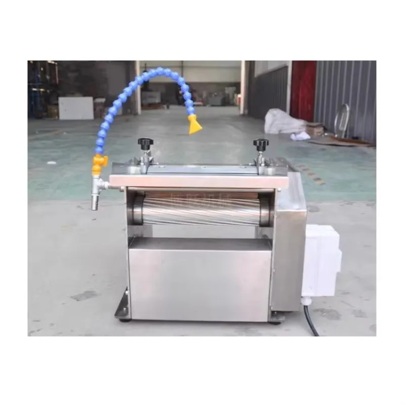 La macchina automatica per la lavorazione dei pesci con consegna rapida