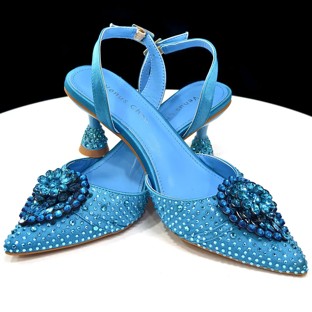 Venus Chan Blaue Strassbesetzte Bequeme High-Heel-Schuhe und Tasche im Modestil mit spitzer Zehenpartie für Damen oder als Pendler-Schuhe – Detail 29
