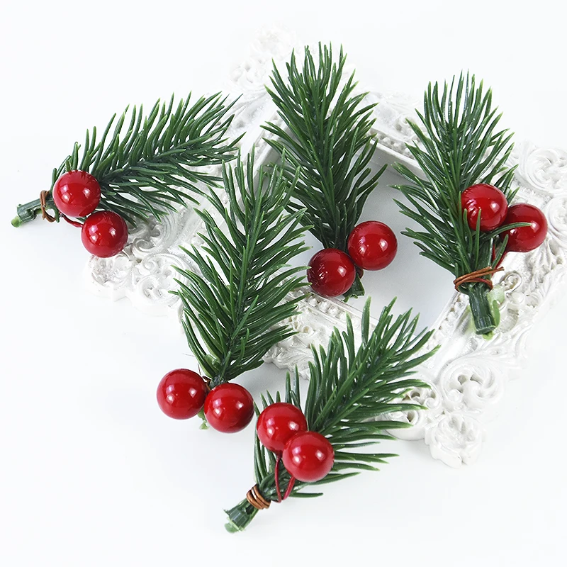 10pcs Christmas Berry Pine Cone Holly Branches Artificial Red Pine Needles Xmas Tree Ornament Home Decoration DIY Wreath Gift