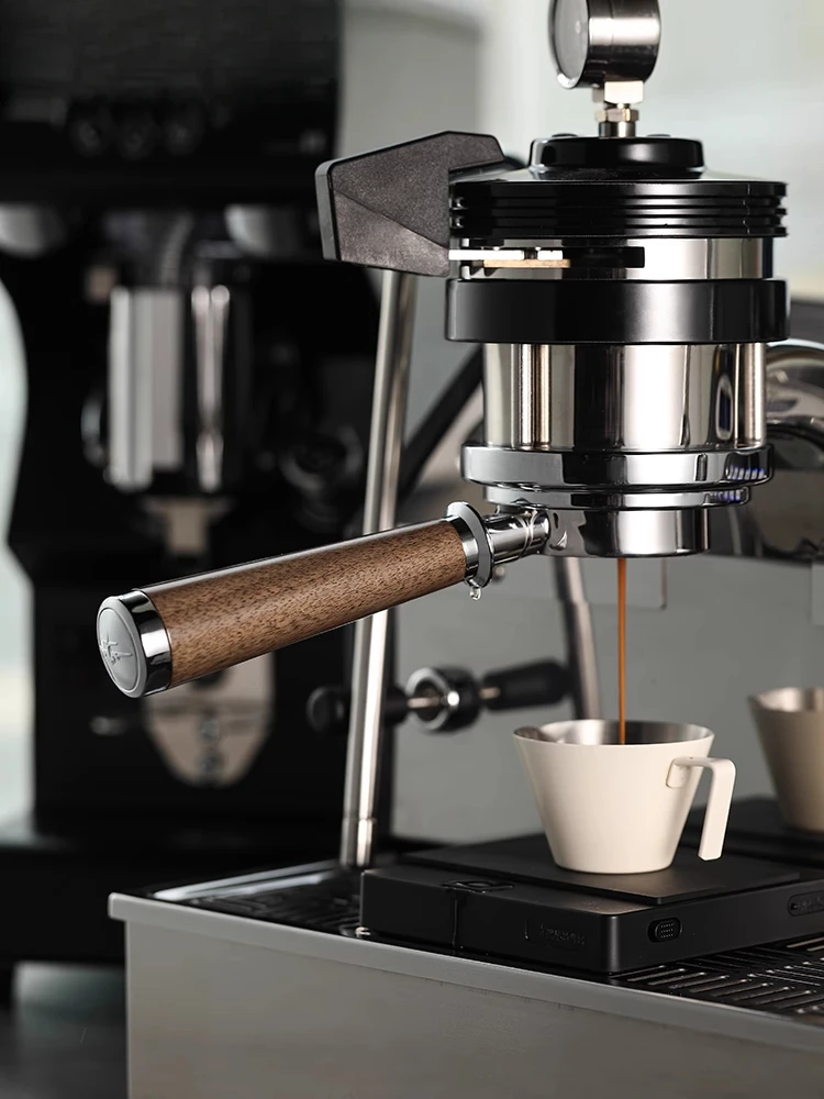 MHW-3 ボンバーイタリアコーヒーマシン用底ハンドル修正なし 51/54/58 ミリメートルクルミ材ハンドル