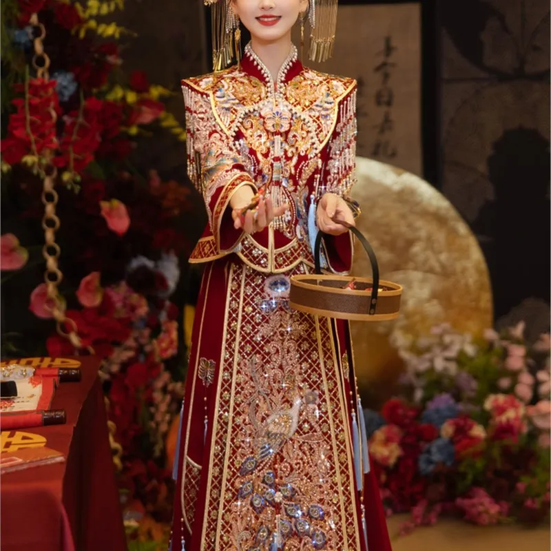 

Luxurious new Chinese-style small dress for toasting at a banquet