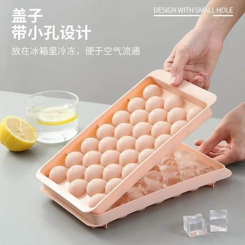DIY Spherical Ice Cube Mold (33 Grids) - alternate angle