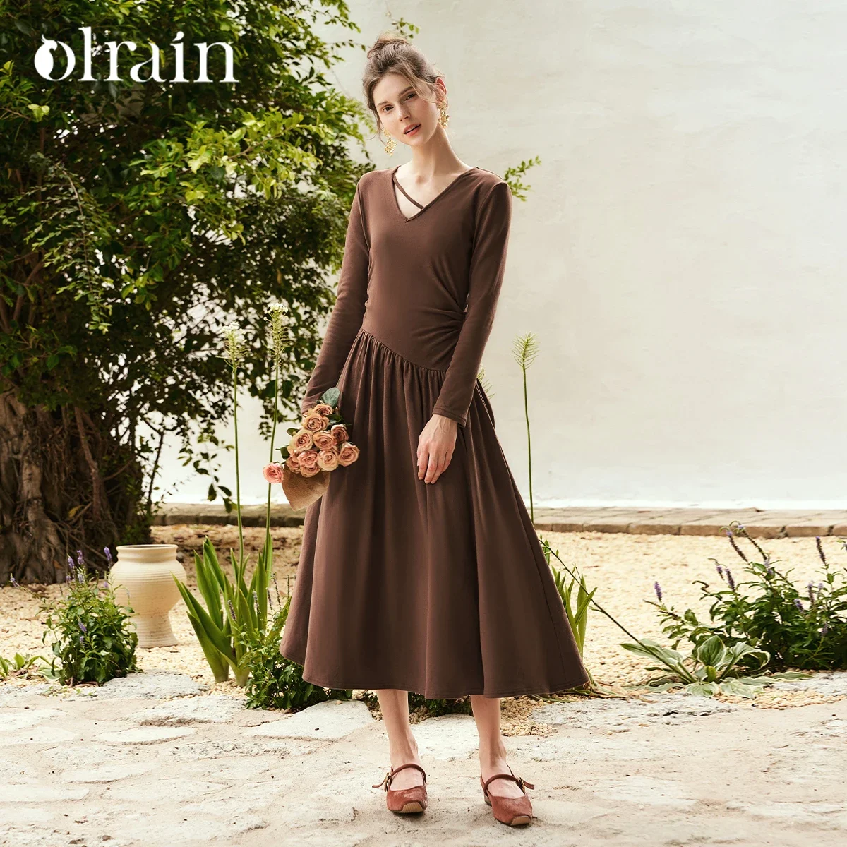 

OLrain Midi Women dresses 2025 Spring Irregular A-line V Neck Folds Side Shirring Elastic Waist Elegant Long Dress N56QL88288