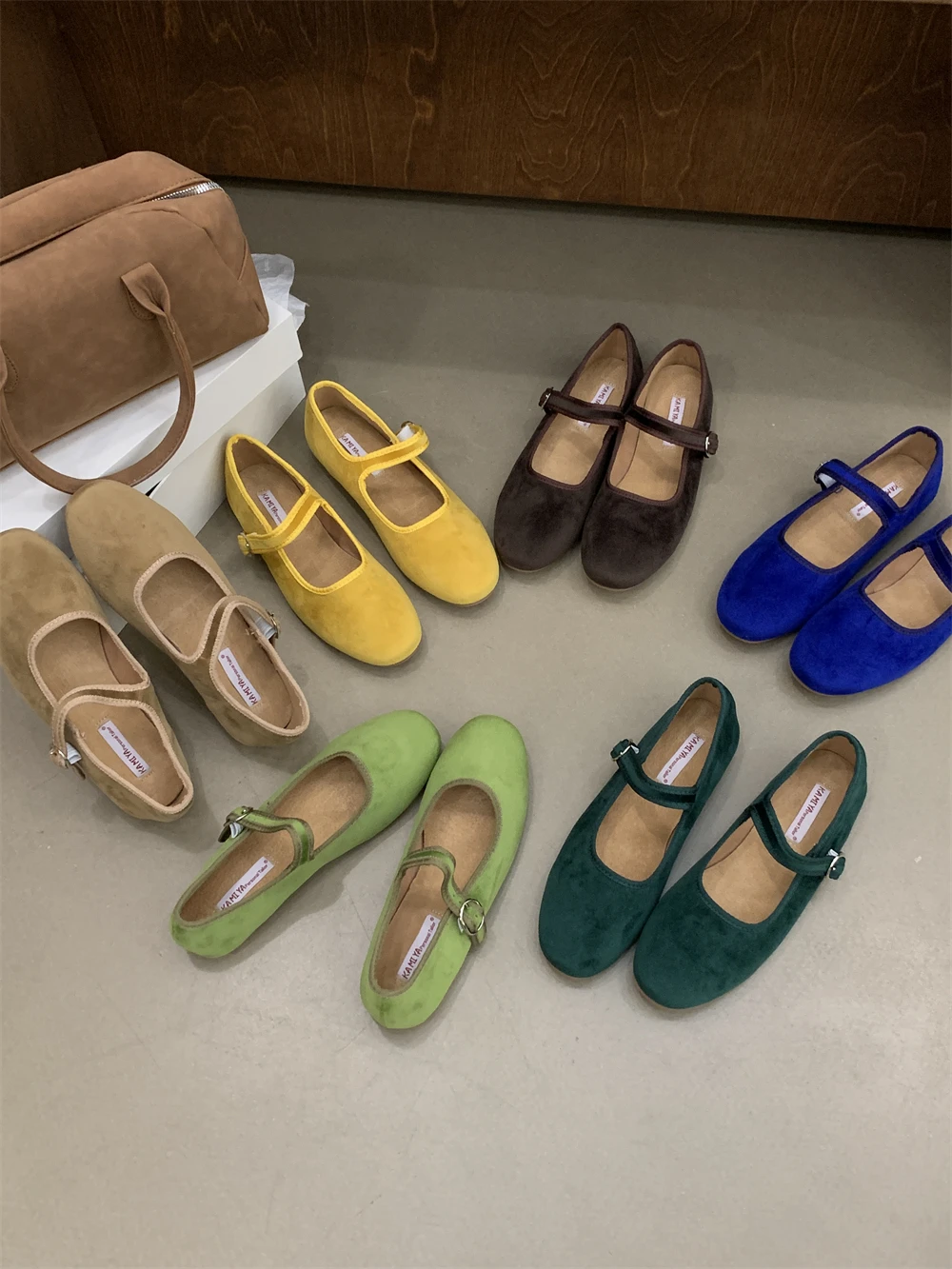 New Arrivals Mary Jane Women Flat Shoes Cow Suede Girl Style Flats Shoes Student Retro Flat Shoes