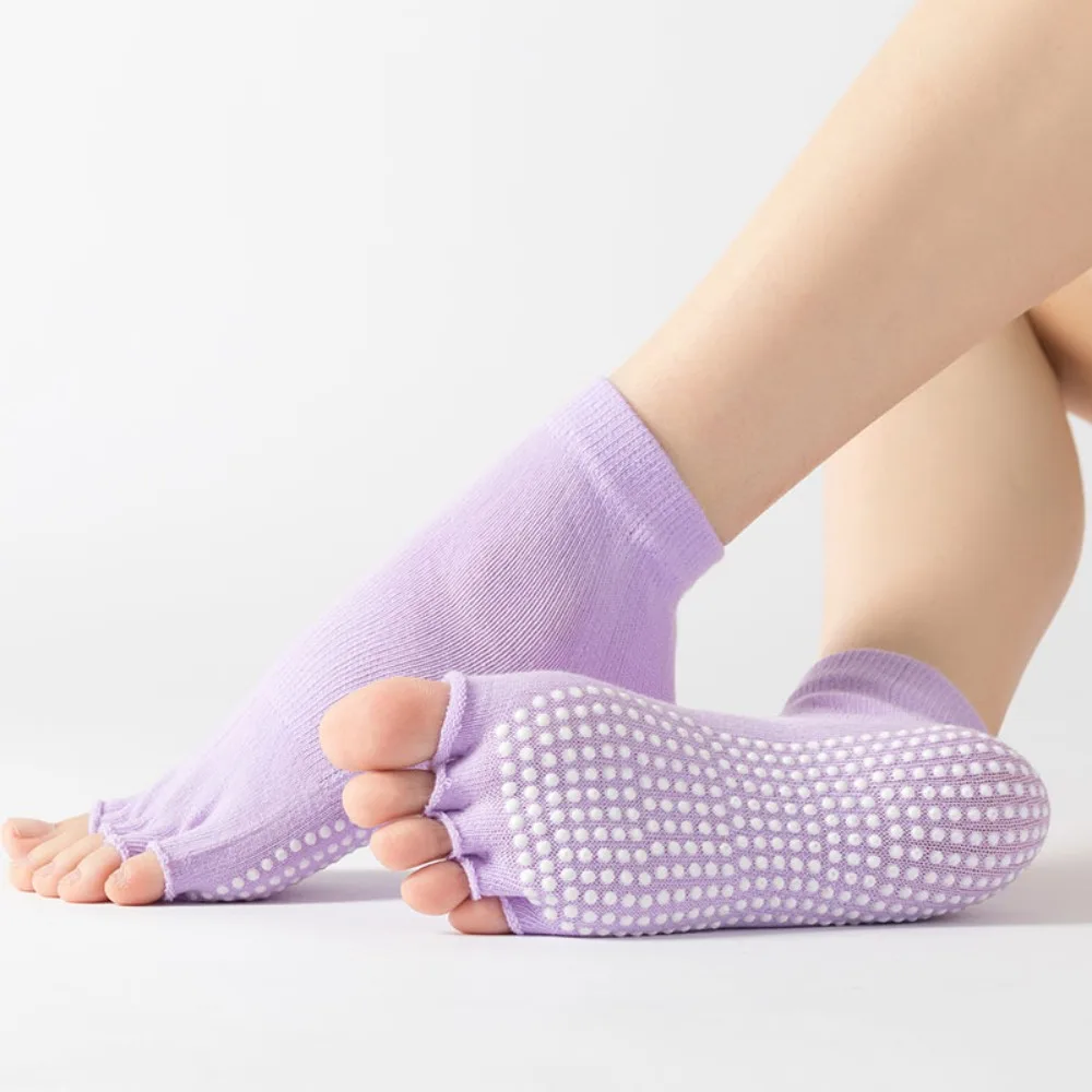 Comfortable Cotton Women Yoga Socks Short Non-Slip Grips Pilates Socks Rainbow Ankle Split Toe Tube Socks Ladies