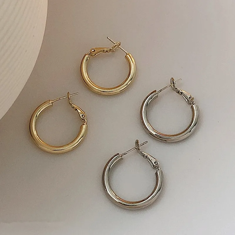 Fashion Gold Silver Color Hoop Earrings For Women Wide Metal Big Round Circle Statement Earrings Vintage Jewelry Accessories