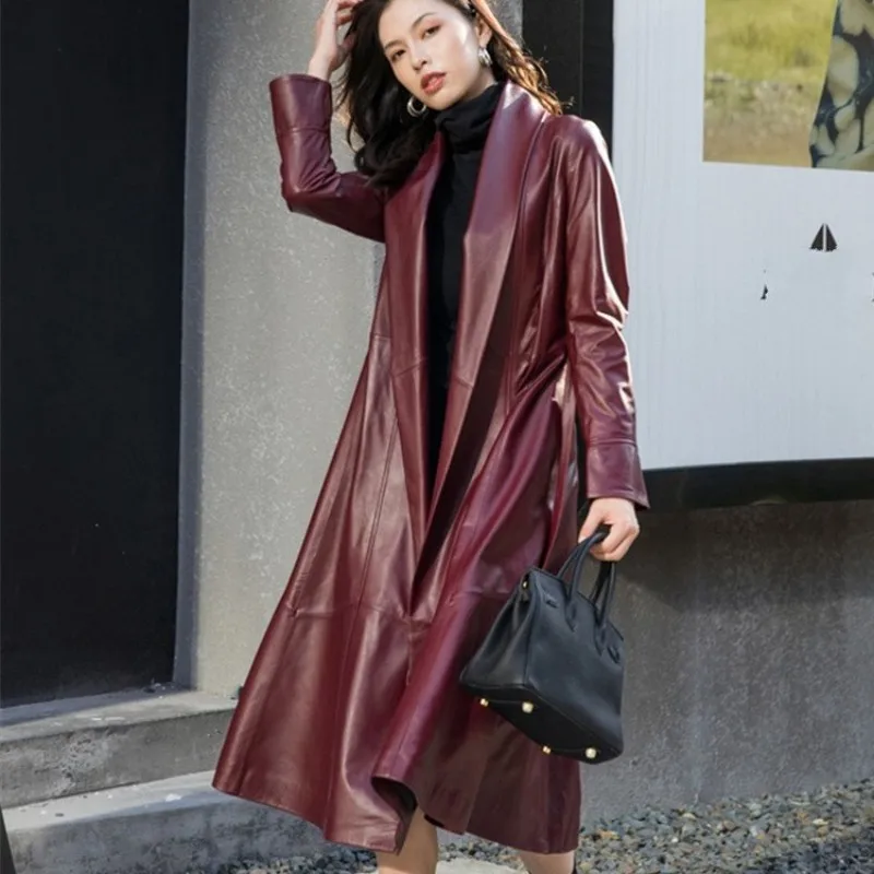 Casaco de couro longo com cintos de pele de carneiro feminino, blusão vintage feminino, trench coat justo, couro genuíno, elegante R, 2023