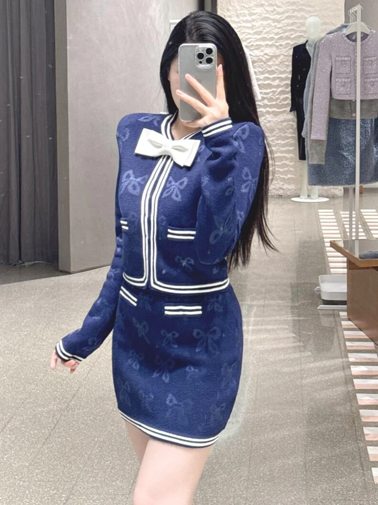 

High-End Winter Faion Set with Knitted Cardigan Coat And Skirt with Bow Knot for Women Ele Sle Polyester Fiber