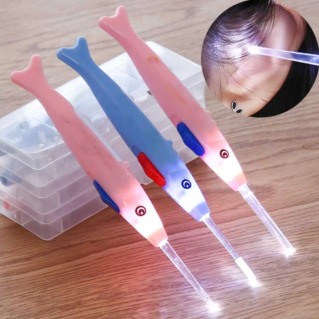 Color Random Lighting Earpick Cartoon Fish Shaped LED Ear Wax Removal Spoon Cleaner Tool Kit