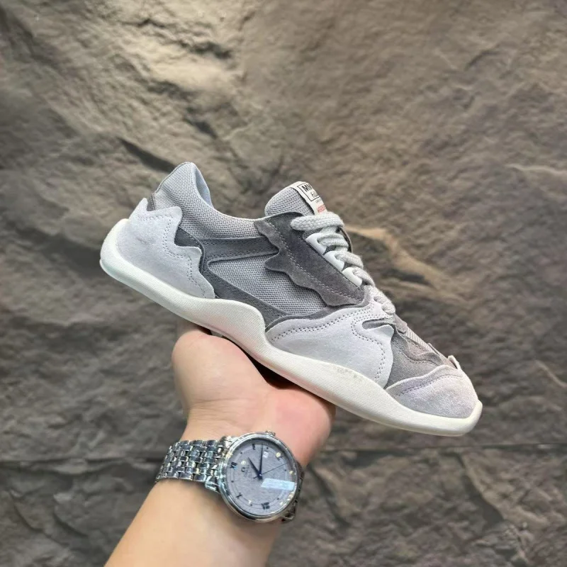 

2025 New Men's Board Shoes,sneakers,skate shoes,Casual Shoes New Arrival Boost Breathable Cushioned Trendy Classic Comfortable