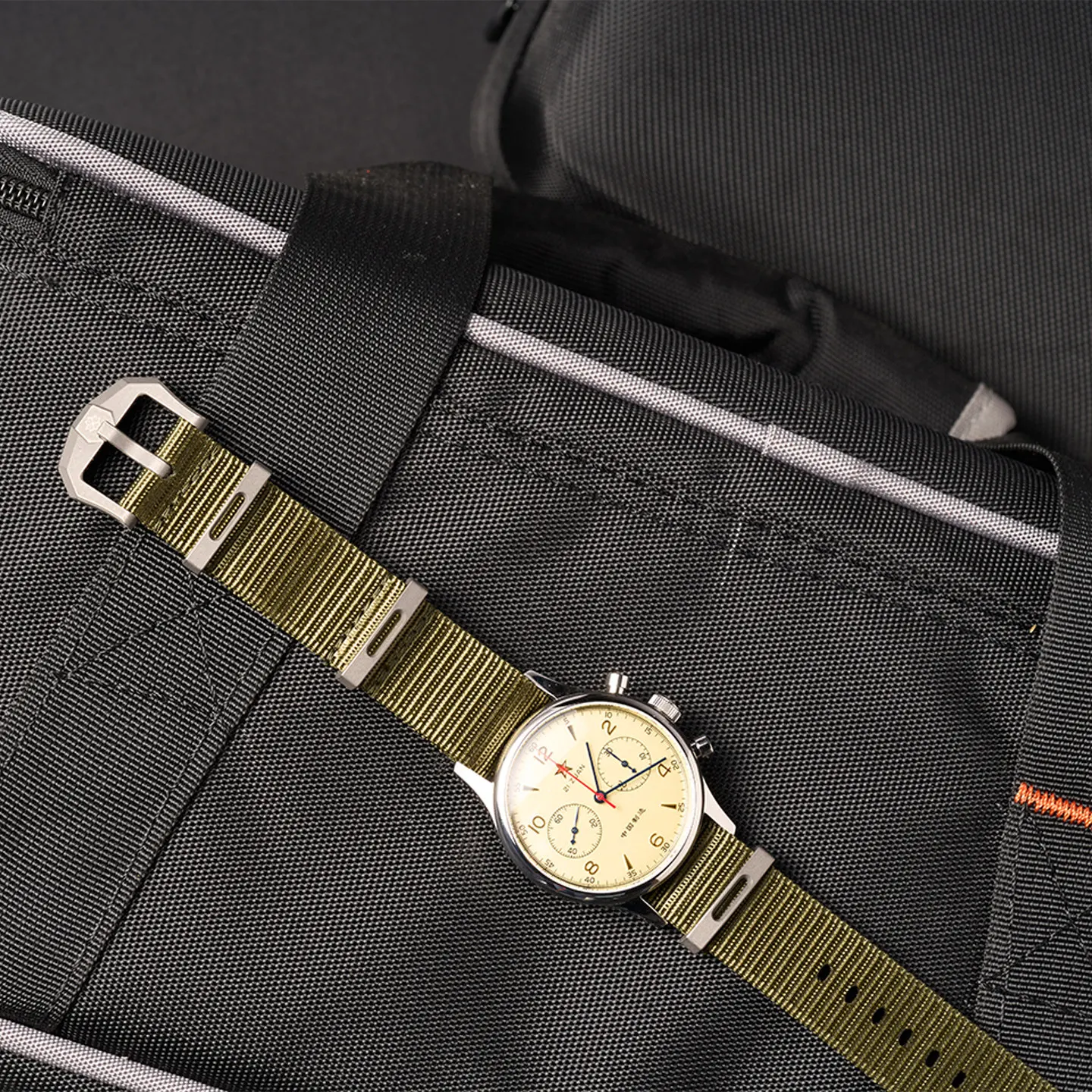 أجزاء ساعة THORN، حزام نايلون  - مراجعة Tropic Strap Vintage وسعره