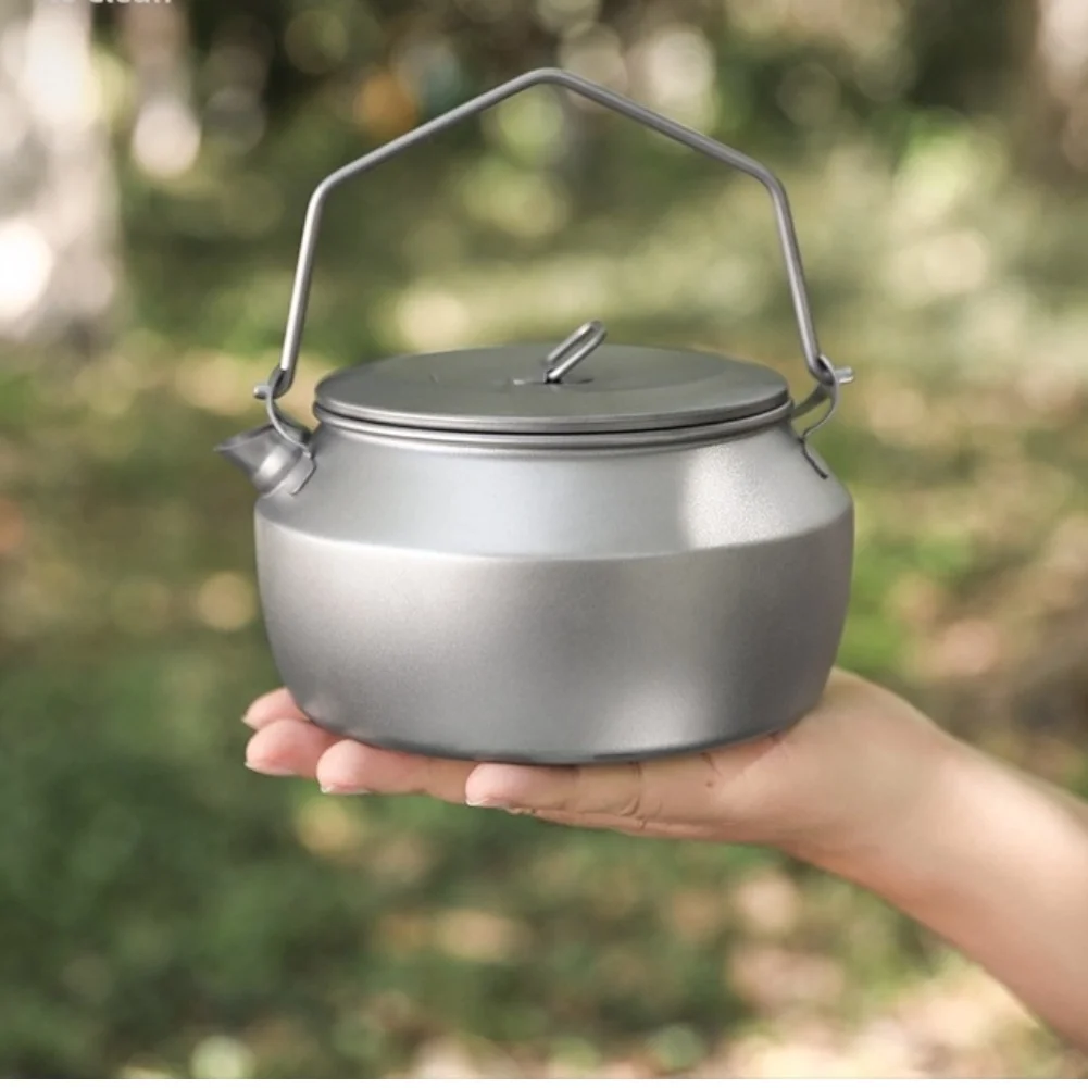 Portable 1100ml Titanium For Kettle for Outdoor Use Foldable Handle Pure Ti Camping Pot Compatible with Open Fire and Stove