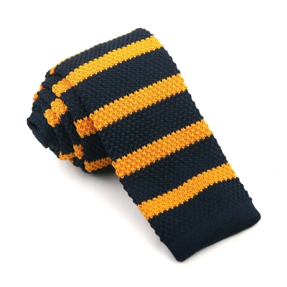 Corbata de punto a rayas gruesa Simple, camisa tejida de piel ajustable, corbata cálida y suave para hombres, corbata para niños