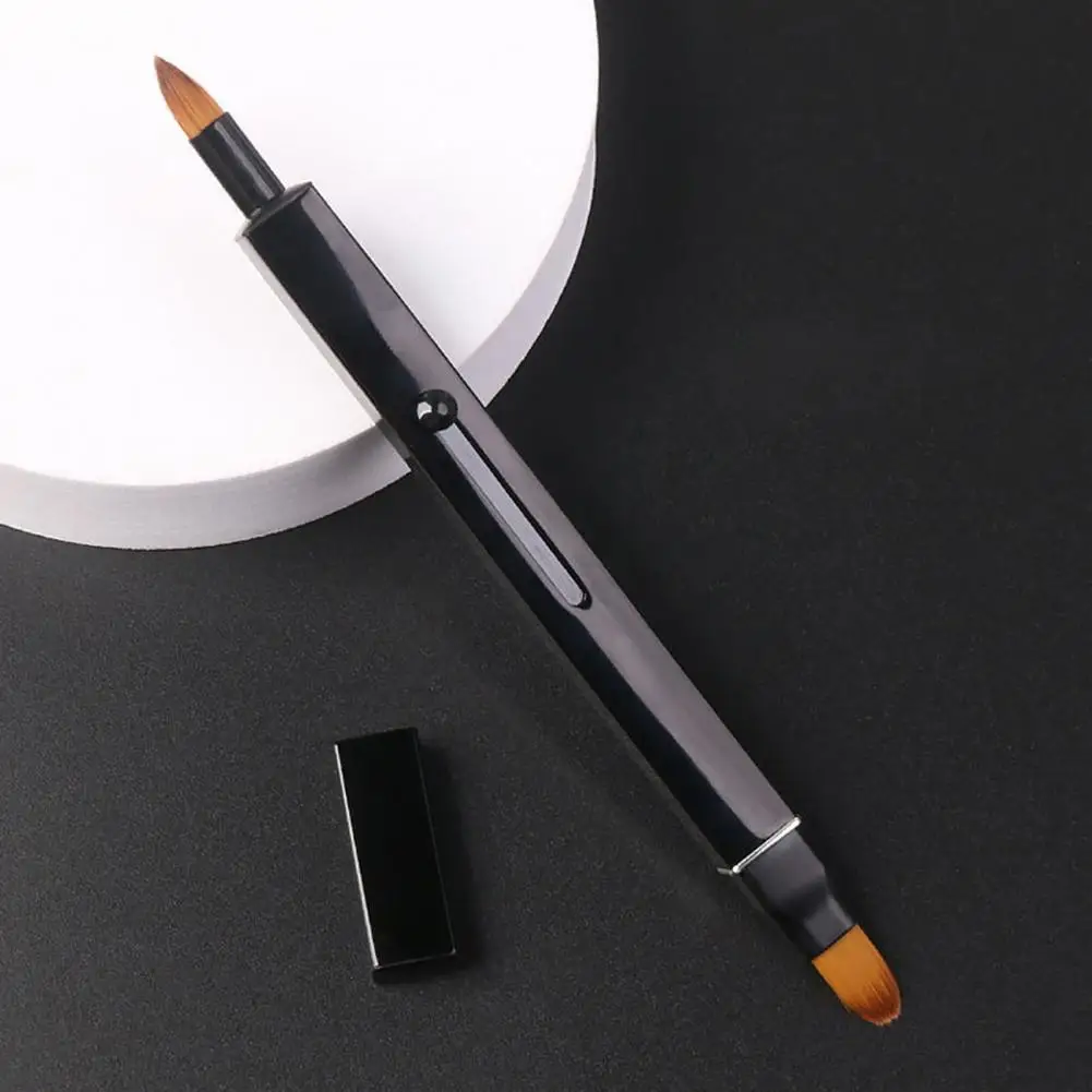 Lip Brush Comfortable Grip Multifunctional Telescopic Dual Use Lip Eyeshadow Brush Lint Free Lipstick Brush for Beginner