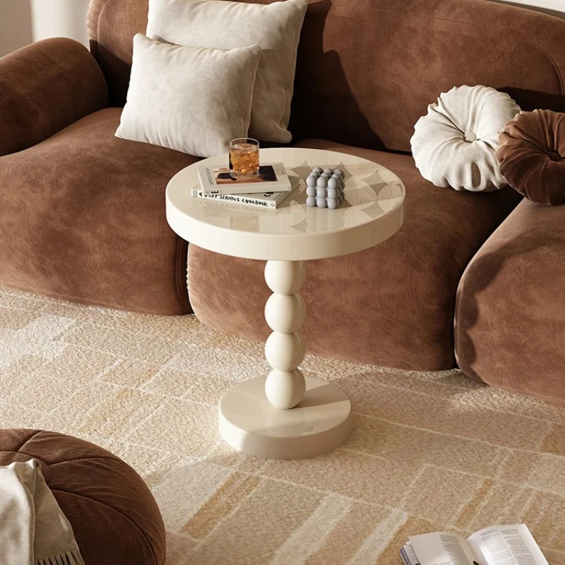 

Круглый приставной столик кремового цвета - современный деревянный журнальный столик для гостиной, винтажный минималистичный торцевой столик, балкон, диван, угловая подставка