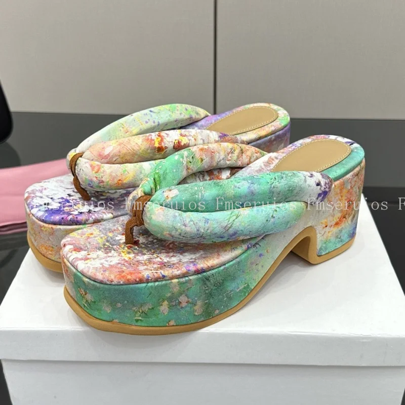 2025 zapatillas de moda para mujer, chanclas con plataforma, tinta colorida con salpicaduras, estampado Floral, suela gruesa de alta calidad, zapatos de vestir para vacaciones