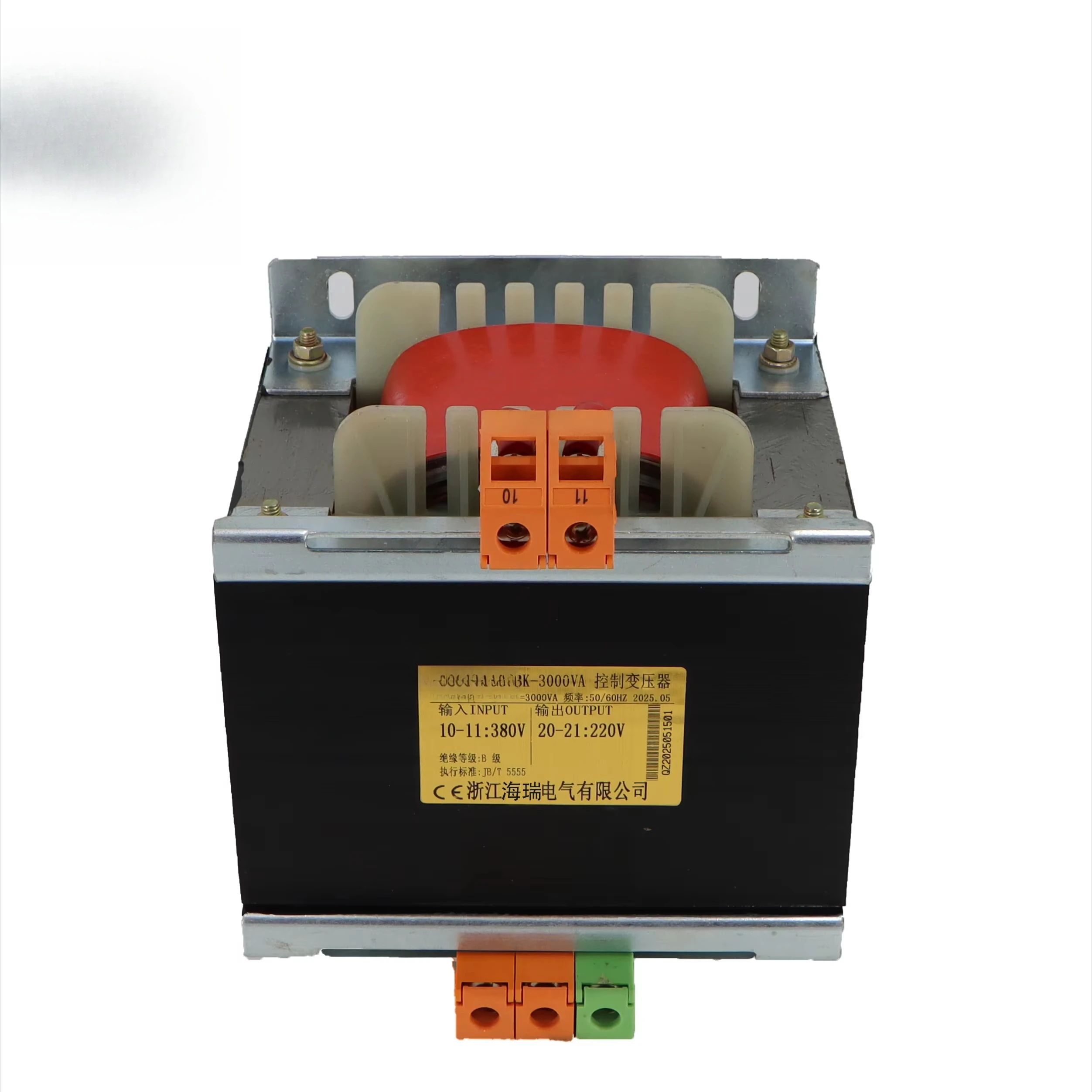 Single-phase controlled flyback power transformer inputs for lighting and electronics