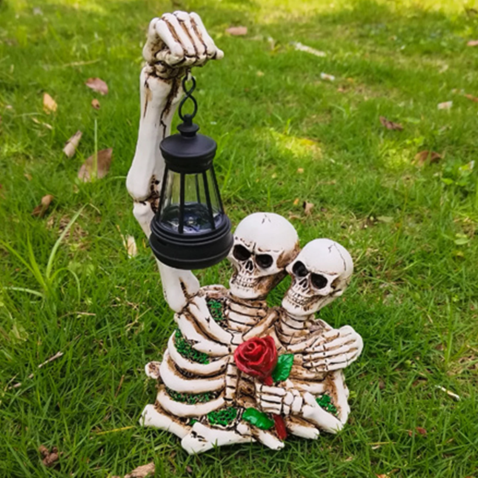

Halloween Resin Skeleton Statue Outdoor Solar Energy Skeleton Lights Fits Home Tabletop Yard Ornaments Festive Decor Supplies