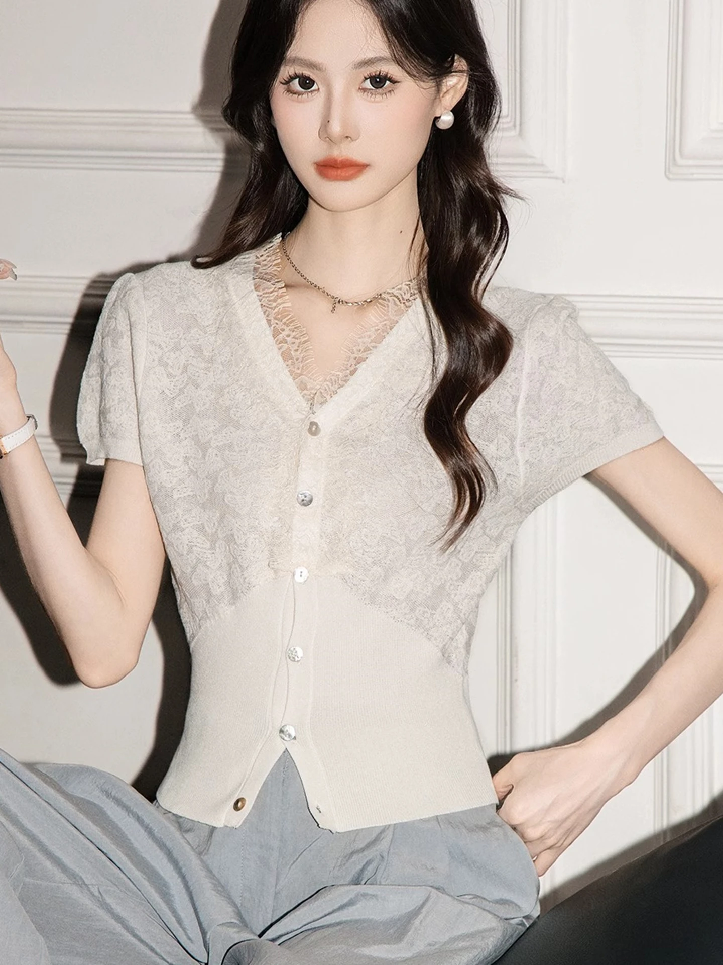 Ele Lace Trim Design Gebreid ort Sve Pure Color Zomer 2025, damesvest, trui, woon-werkverkeer, normale pasvorm, medium...