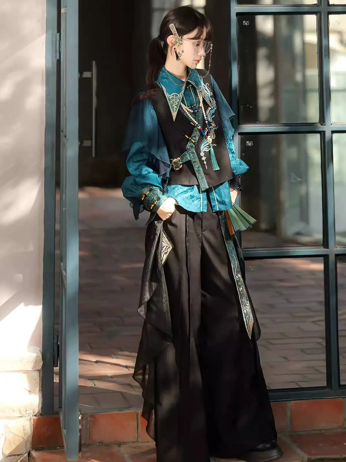 

Jinmu Qingluanyu New Chinese Style Tang Suit Shirt, Vest, Loose Long Pants, Dark Style Unisex Set For Spring And Autumn