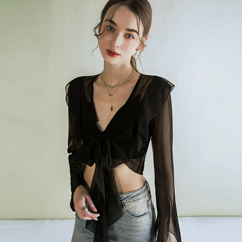 MadBlack European Clothes Tshirts Women Sexy V Neck Sheer Slim Smock Crop Top Long Sleeve Sunprotect Tee Spring Summer T43473JC