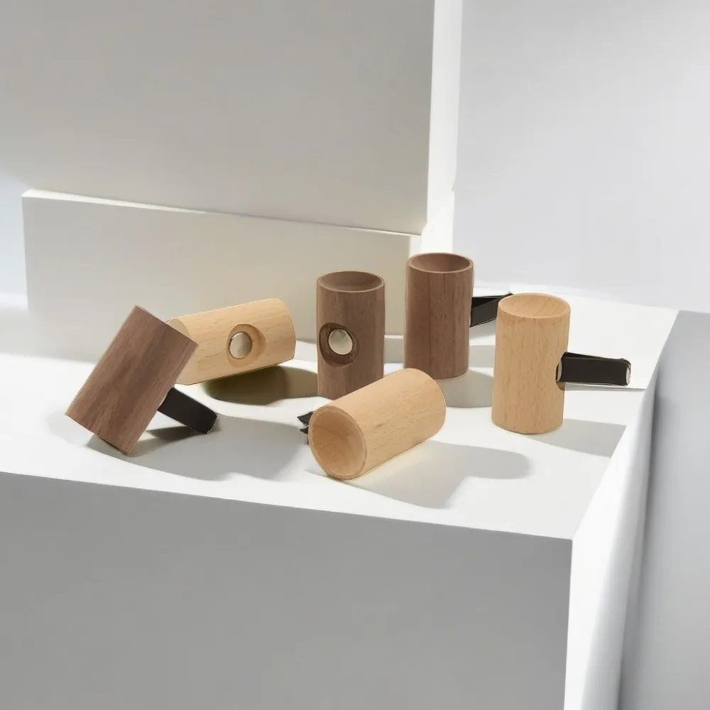 Natural Fragrance Car Essential Oil Diffuser Long-lasting Floral Slowly Volatile Wooden Aroma Diffuser Clip-on