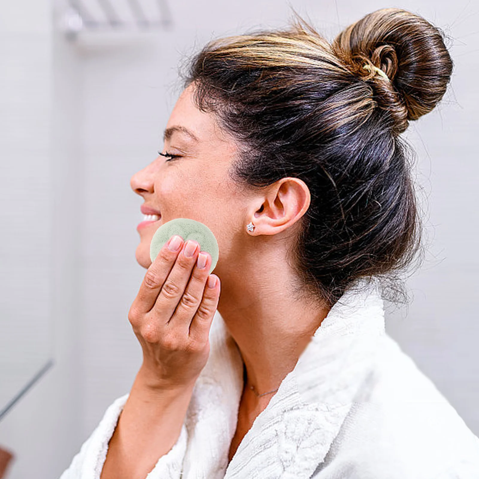 Esponja de limpeza facial tamanho pequeno fácil de usar versátil para lavagem facial esponjas esfoliantes para rotina de limpeza facial