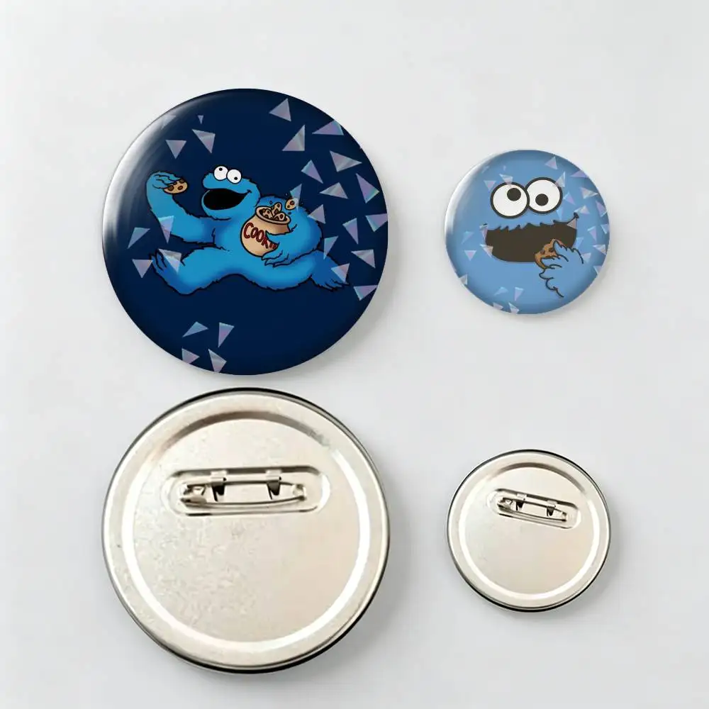 Cute Cartoon Cookie-e Monster Brooch Metal Decorative Brooch Pins for Backpack Clothes Jacket Accessories,Souvenir.
