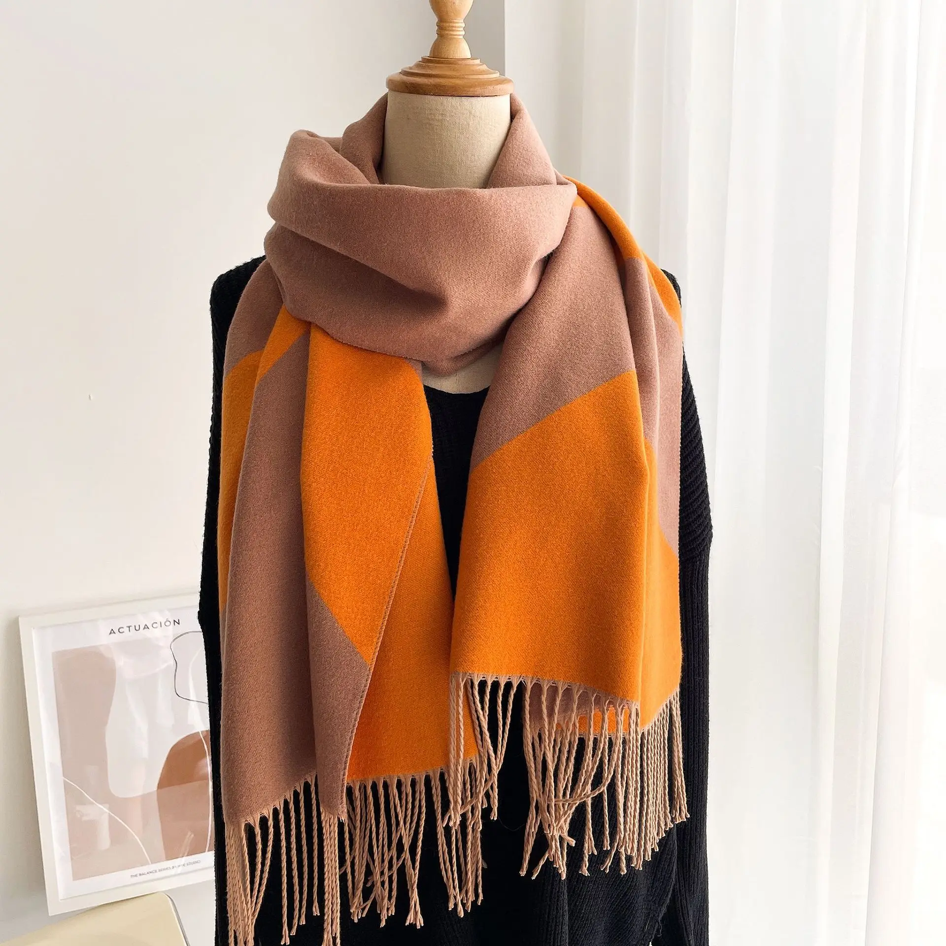 

2022 winter new decorative tassels with shawls for warmth and thickening color matching jacquard scarf and cashmere like scarf