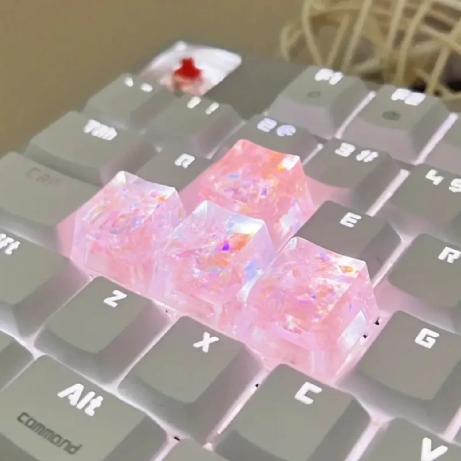 

Handmade Drip Glue Translucent Shell Keycaps Resin Craft OEM for Cherry Gateron MX Switches Mechanical Keyboards